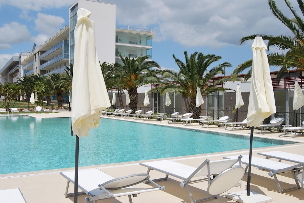 Eureka Palace Hotel Spa — Swimming pool in Noto, Sicily