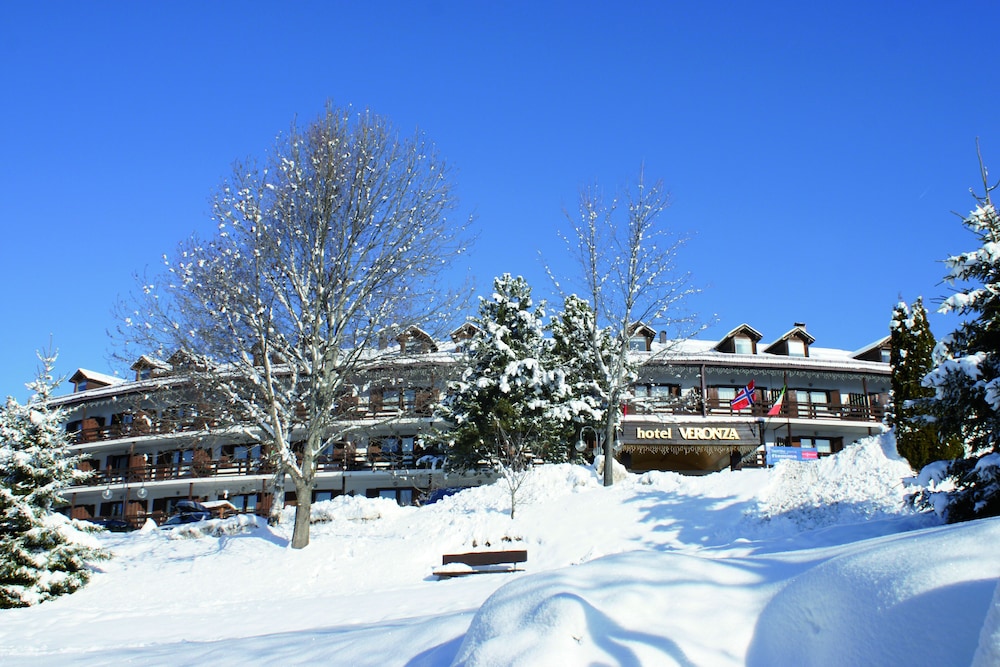 . Centro Vacanze Veronza Clubresidence