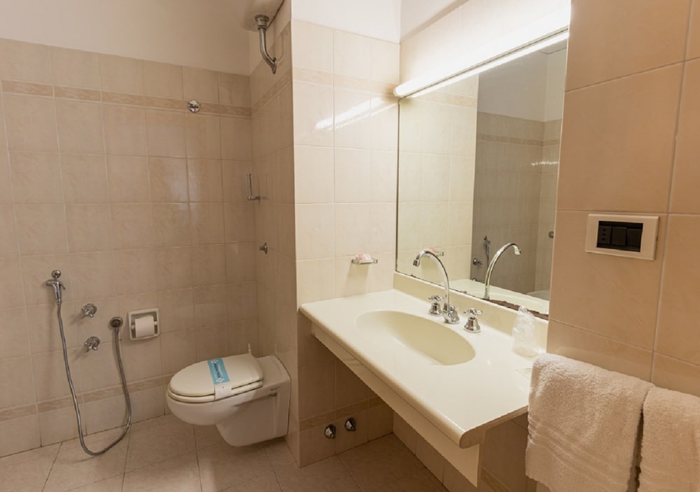 Villa Delle Rose — Hotel rooms in Oristano, Sardinia