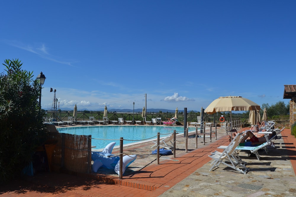 Antico Borgo Casalappi — Swimming pool in Campiglia Marittima, Tuscany