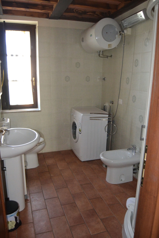 Antico Borgo Casalappi — Hotel rooms in Campiglia Marittima, Tuscany