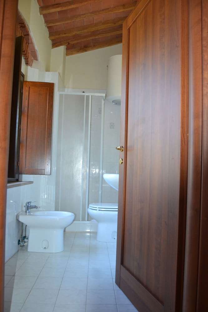 Antico Borgo Casalappi — Hotel rooms in Campiglia Marittima, Tuscany