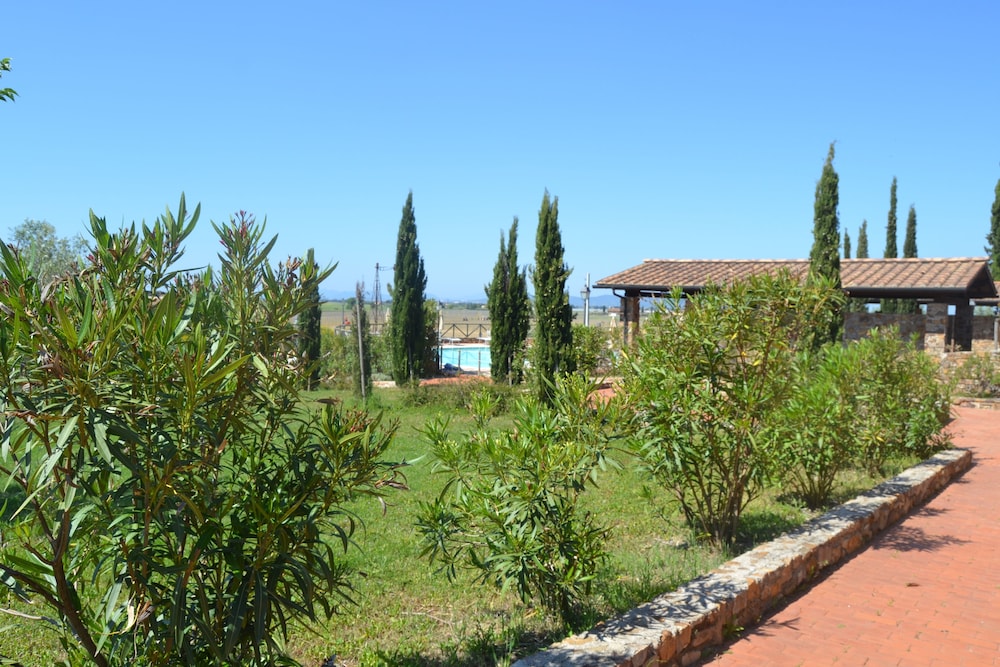 Antico Borgo Casalappi — Swimming pool in Campiglia Marittima, Tuscany
