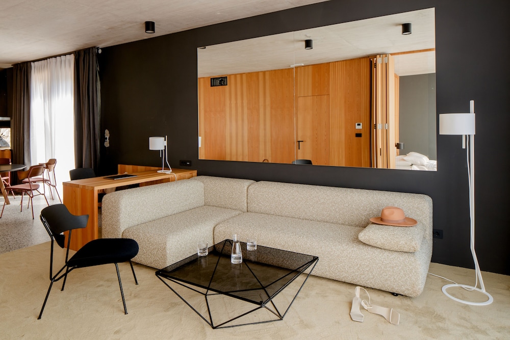 Boutique Hotel Osmoliš — Hotel rooms in Dubrovnik, Dubrovnik-Neretva