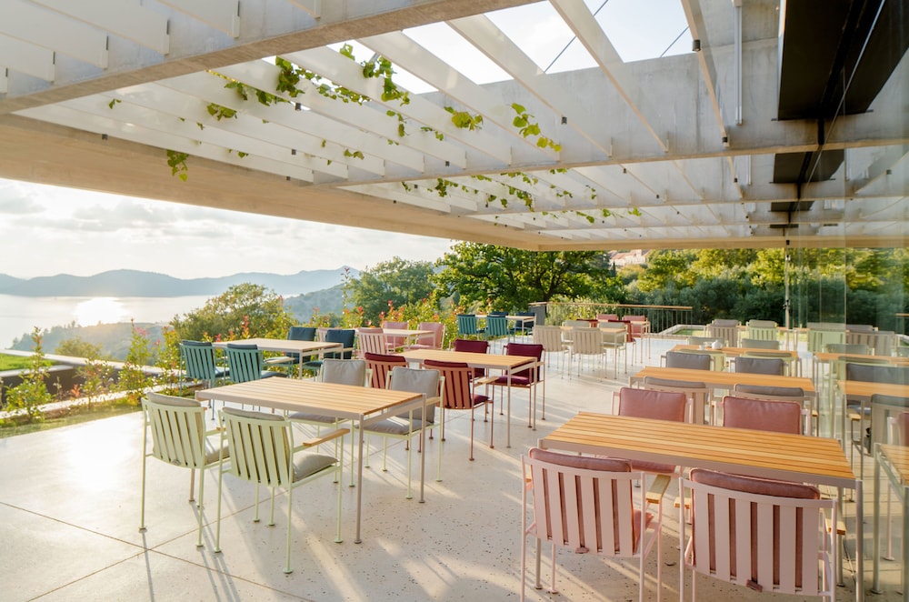Boutique Hotel Osmoliš — Restaurant & bars in Dubrovnik, Dubrovnik-Neretva