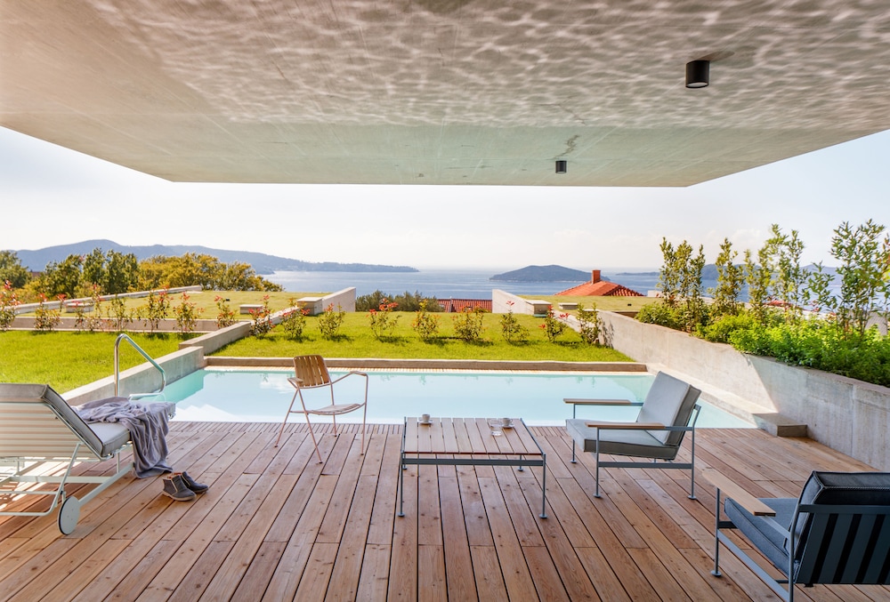 Boutique Hotel Osmoliš — Swimming pool in Dubrovnik, Dubrovnik-Neretva