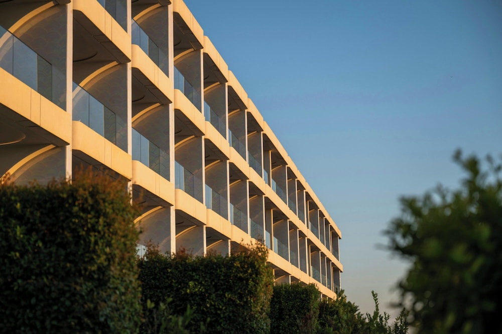 W Residences Algarve — Hotel building in Albufeira, Faro