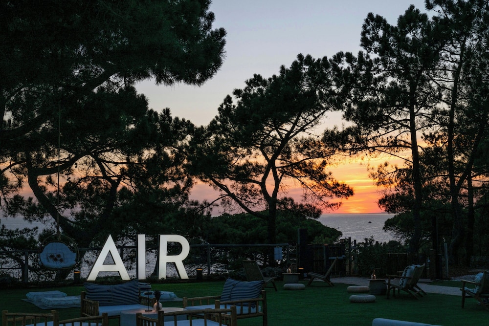 W Residences Algarve — Restaurant & bars in Albufeira, Faro