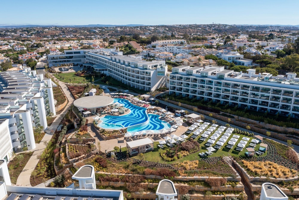 W Residences Algarve — Hotel building in Albufeira, Faro