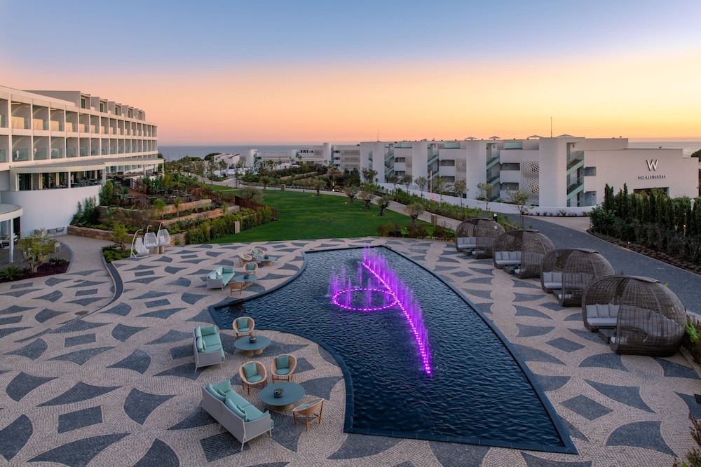 W Residences Algarve — Hotel building in Albufeira, Faro