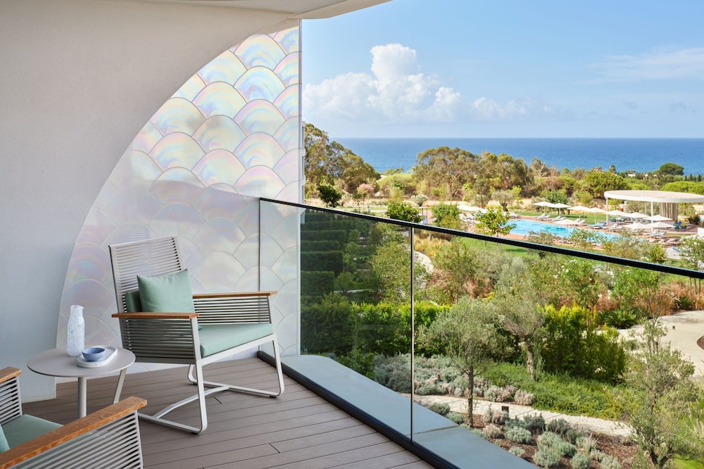 W Residences Algarve — Hotel rooms in Albufeira, Faro