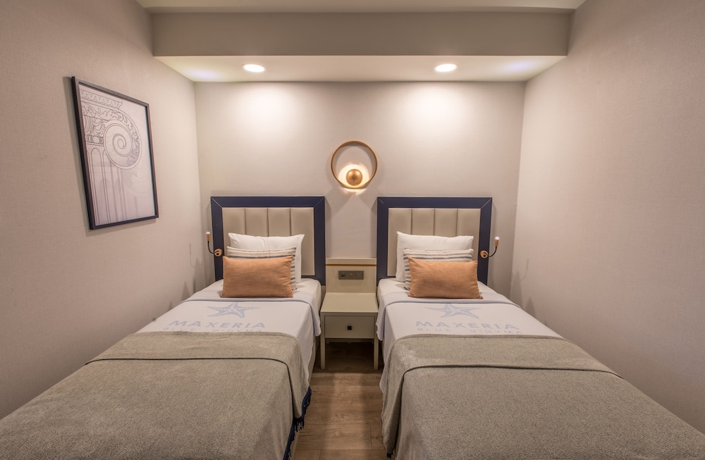 Maxeria Blue Didyma Hotel - All Inclusive — Hotel rooms in Didim, Aydin