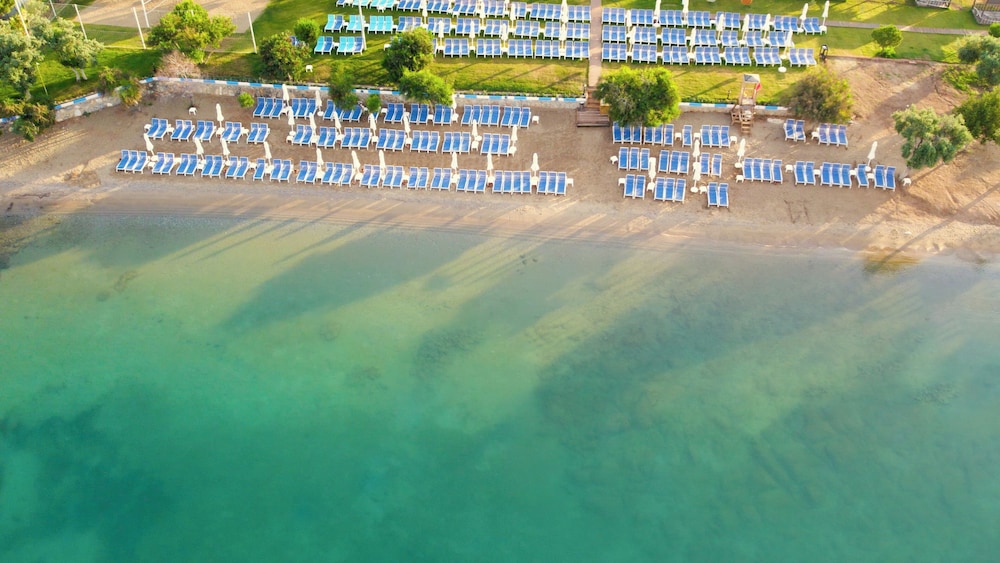 Maxeria Blue Didyma Hotel - All Inclusive — Beach in Didim, Aydin