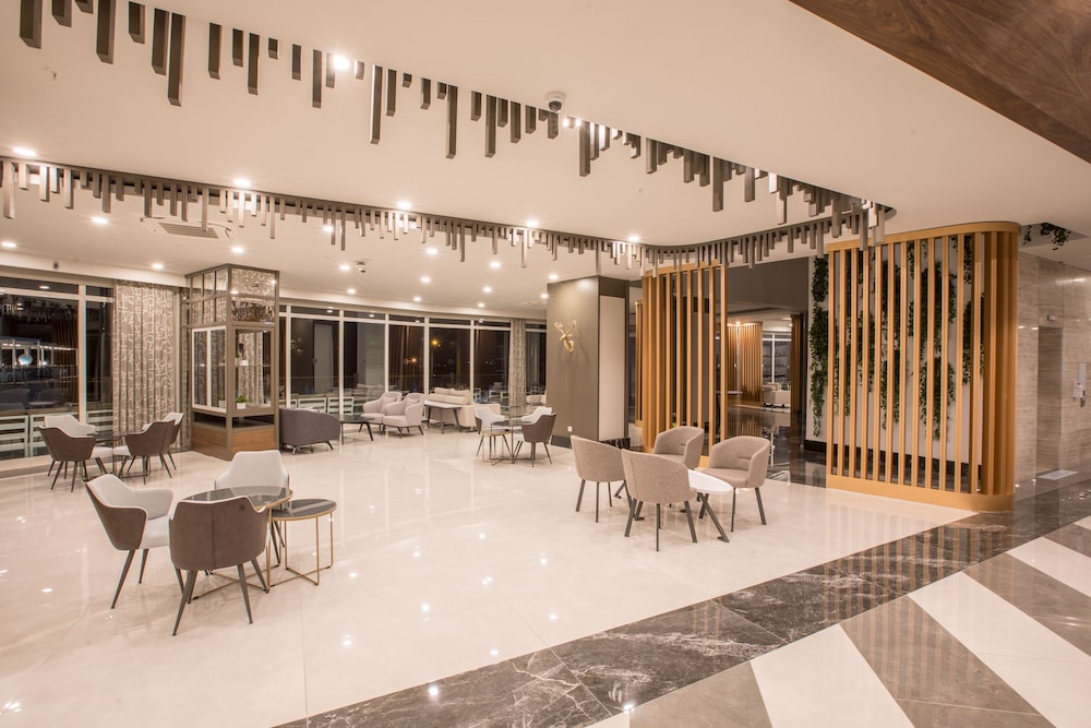 Maxeria Blue Didyma Hotel - All Inclusive — Hotel building in Didim, Aydin
