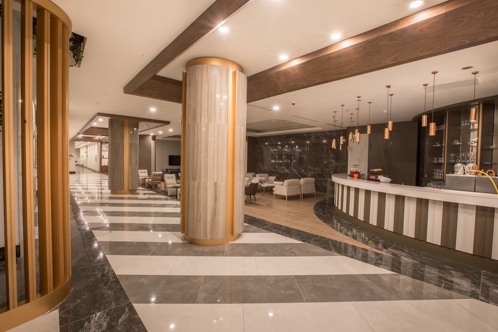 Maxeria Blue Didyma Hotel - All Inclusive — Restaurant & bars in Didim, Aydin