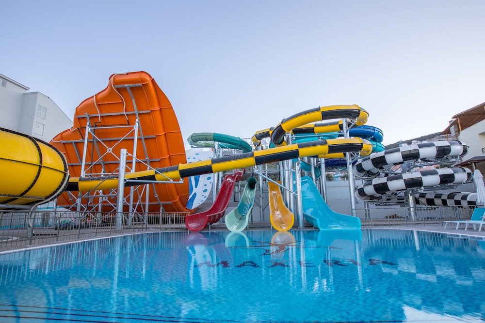 Maxeria Blue Didyma Hotel - All Inclusive — Swimming pool in Didim, Aydin