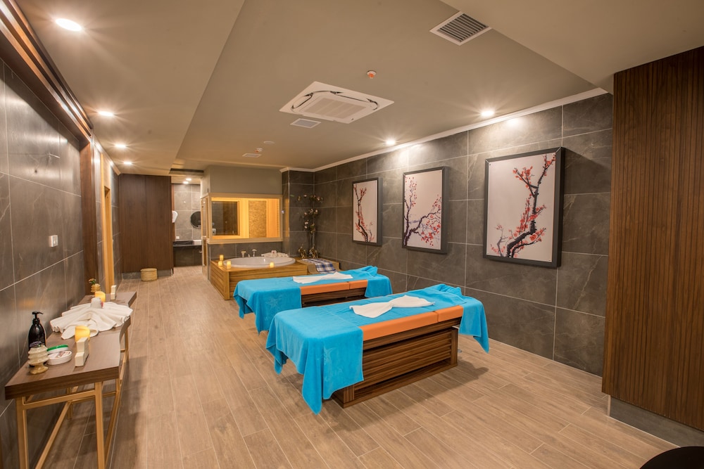 Maxeria Blue Didyma Hotel - All Inclusive — Spa in Didim, Aydin