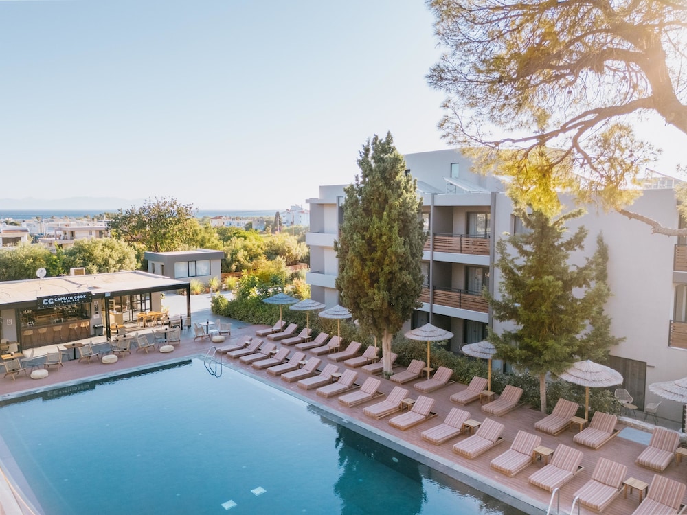 Cook's Club Ialysos Rhodes — Swimming pool in Ialyssos, South Aegean