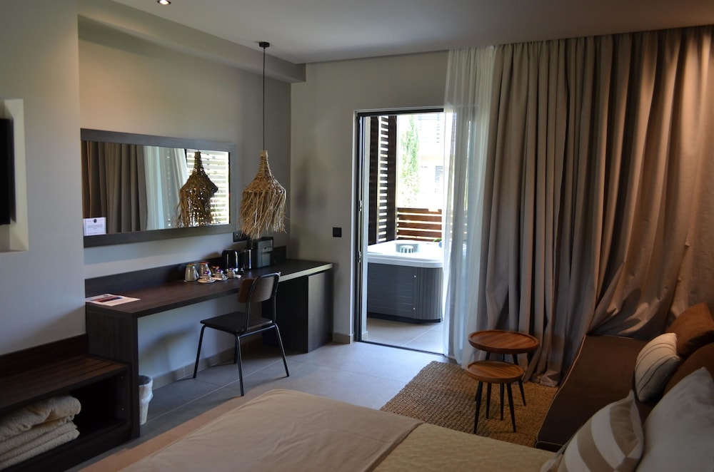 Cook's Club Ialysos Rhodes — Hotel rooms in Ialyssos, South Aegean