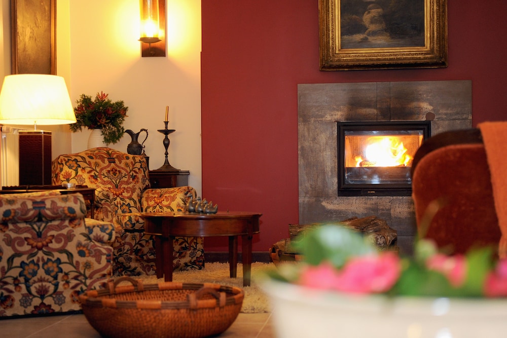 Quinta Cova do Milho — Hotel rooms in Santa Cruz, Madeira