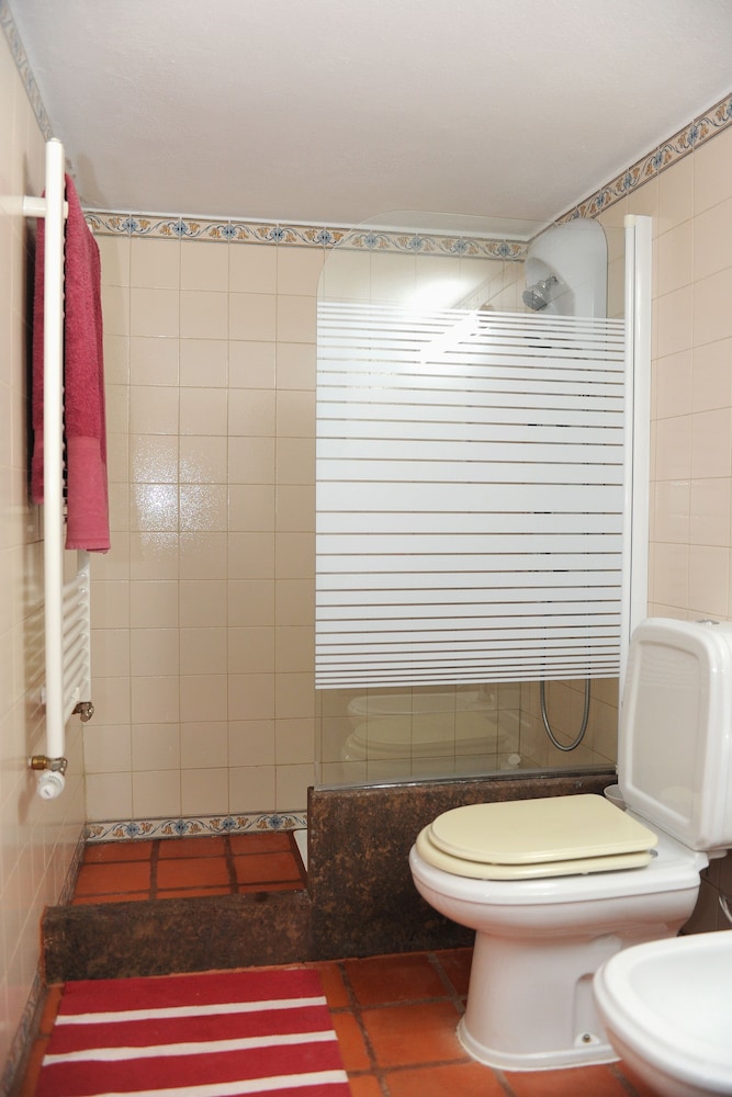 Quinta Cova do Milho — Hotel rooms in Santa Cruz, Madeira