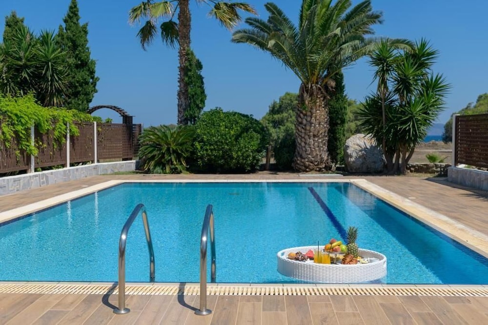 Natura Park Village Hotel & Spa — Swimming pool in Psalidi, South Aegean