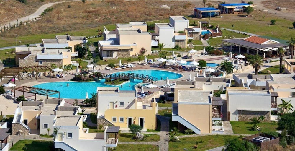 Natura Park Village Hotel & Spa — Swimming pool in Psalidi, South Aegean