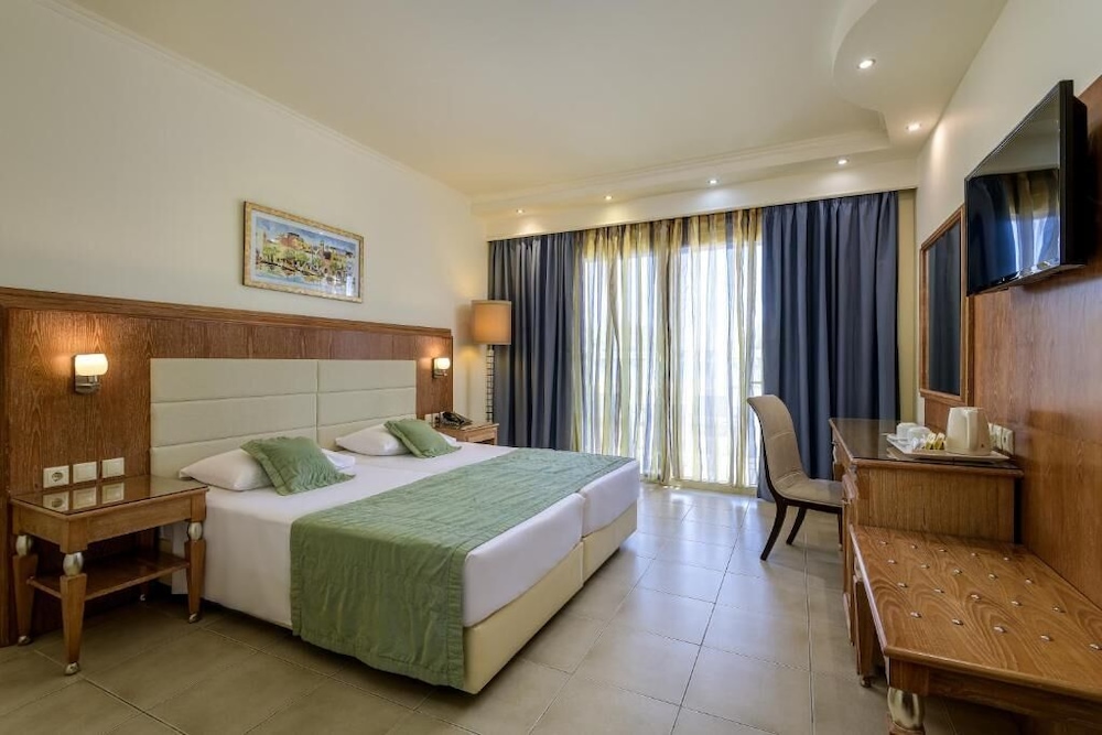 Natura Park Village Hotel & Spa — Hotel rooms in Psalidi, South Aegean