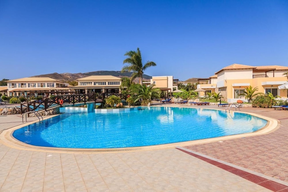 Natura Park Village Hotel & Spa — Swimming pool in Psalidi, South Aegean