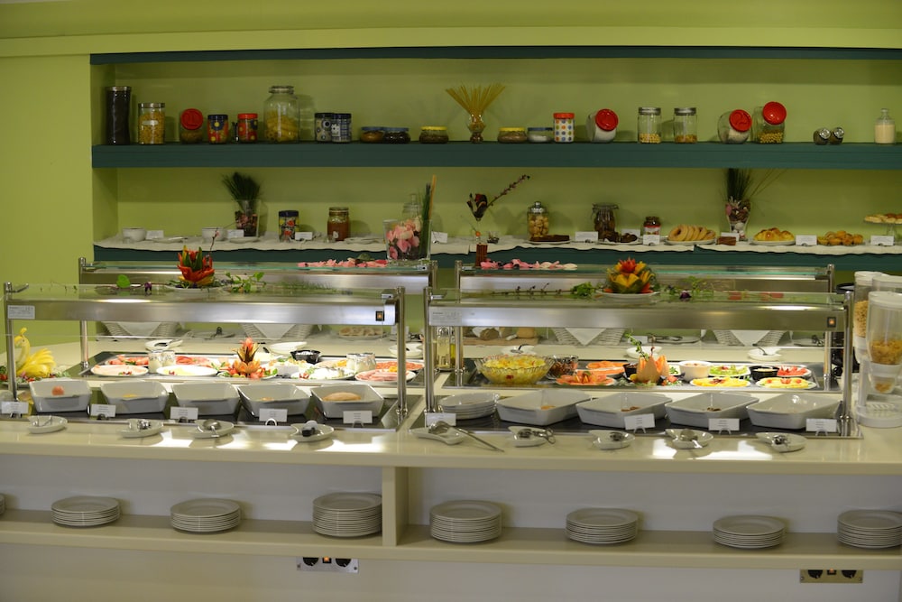 Hotel do Campo — Restaurant & bars in Ribeira Brava, Madeira