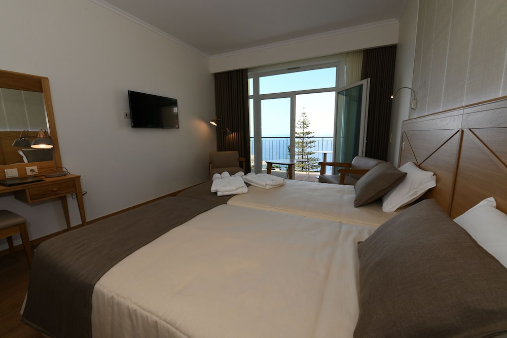 Hotel do Campo — Hotel rooms in Ribeira Brava, Madeira
