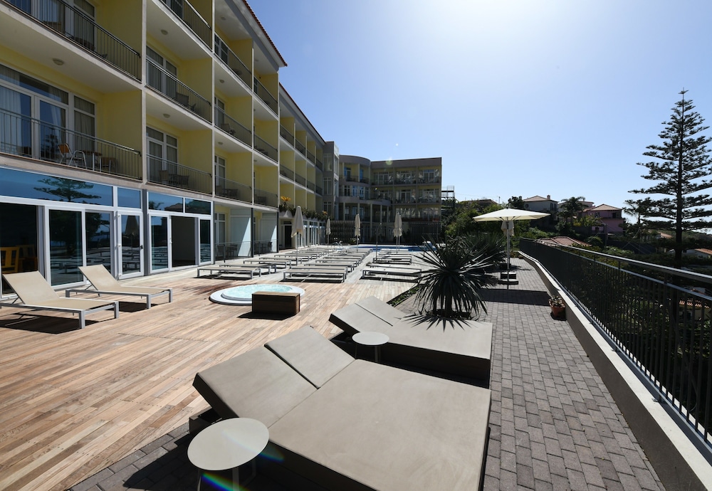 Hotel do Campo — Swimming pool in Ribeira Brava, Madeira
