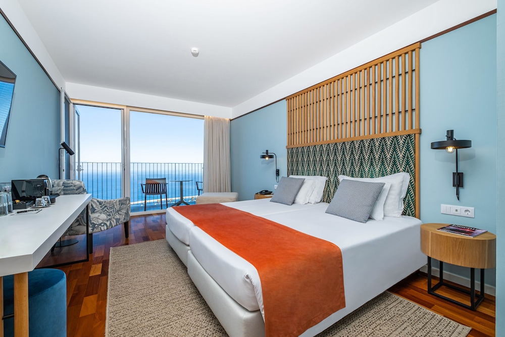 Hotel Quinta Do Furao — Hotel rooms in Santana, Madeira