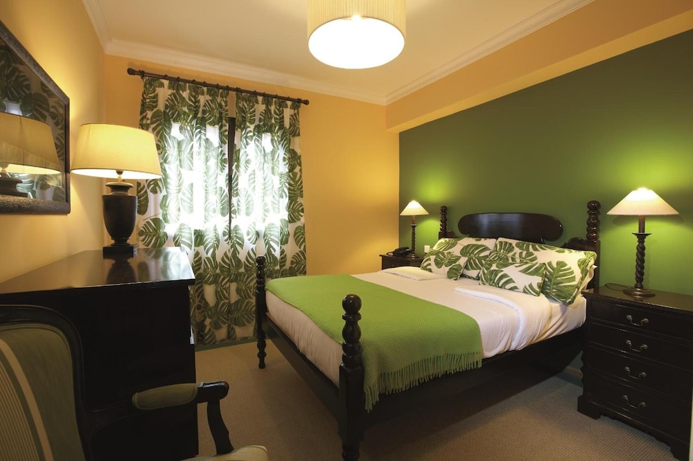 Hotel Quinta Do Furao — Hotel rooms in Santana, Madeira