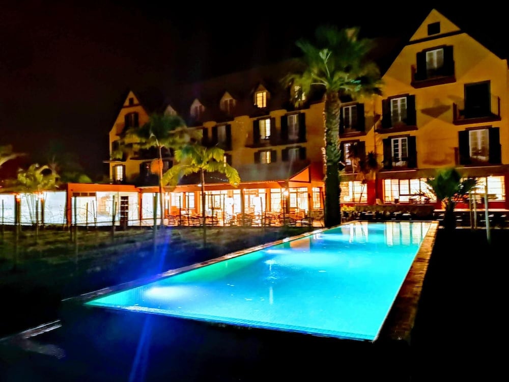 Hotel Quinta Do Furao — Swimming pool in Santana, Madeira