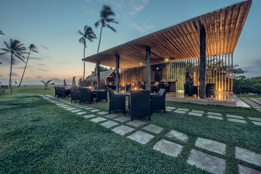 Suriya Resort — Restaurant & bars in Negombo, Western Province
