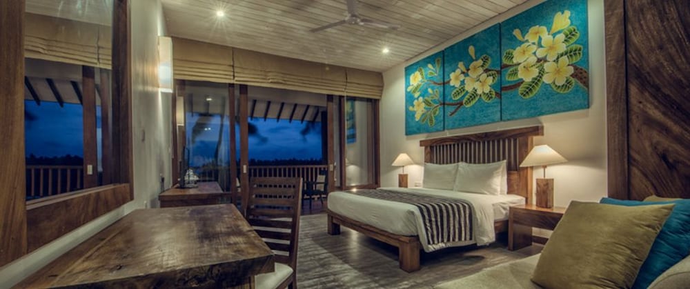 Suriya Resort — Hotel rooms in Negombo, Western Province