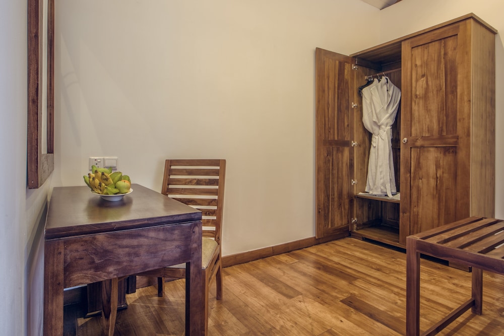 Suriya Resort — Hotel rooms in Negombo, Western Province