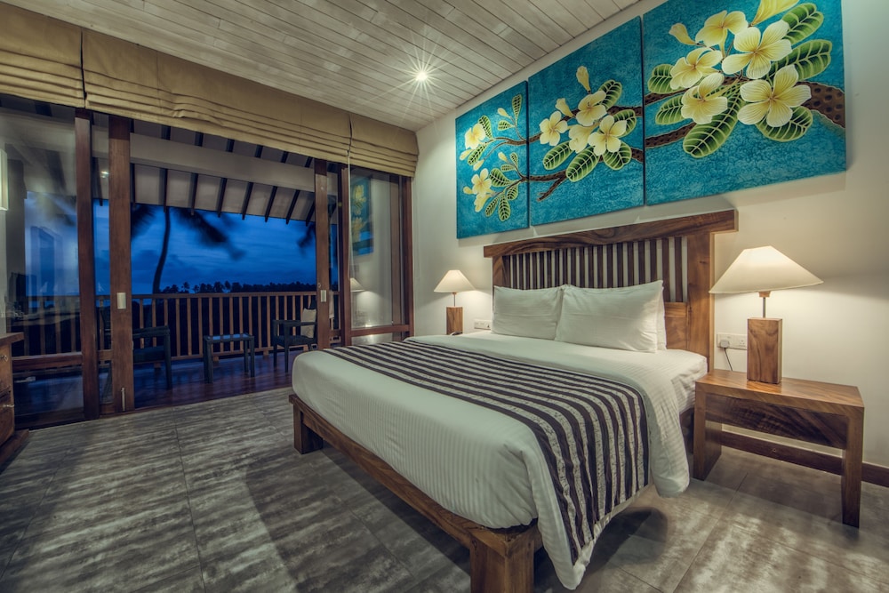 Suriya Resort — Hotel rooms in Negombo, Western Province