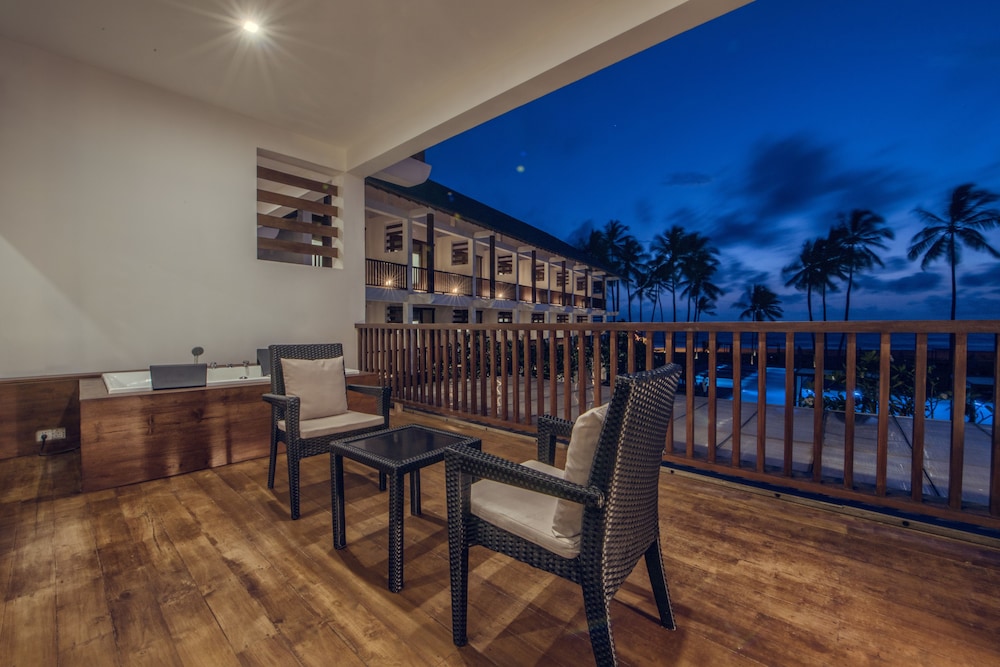 Suriya Resort — Hotel rooms in Negombo, Western Province