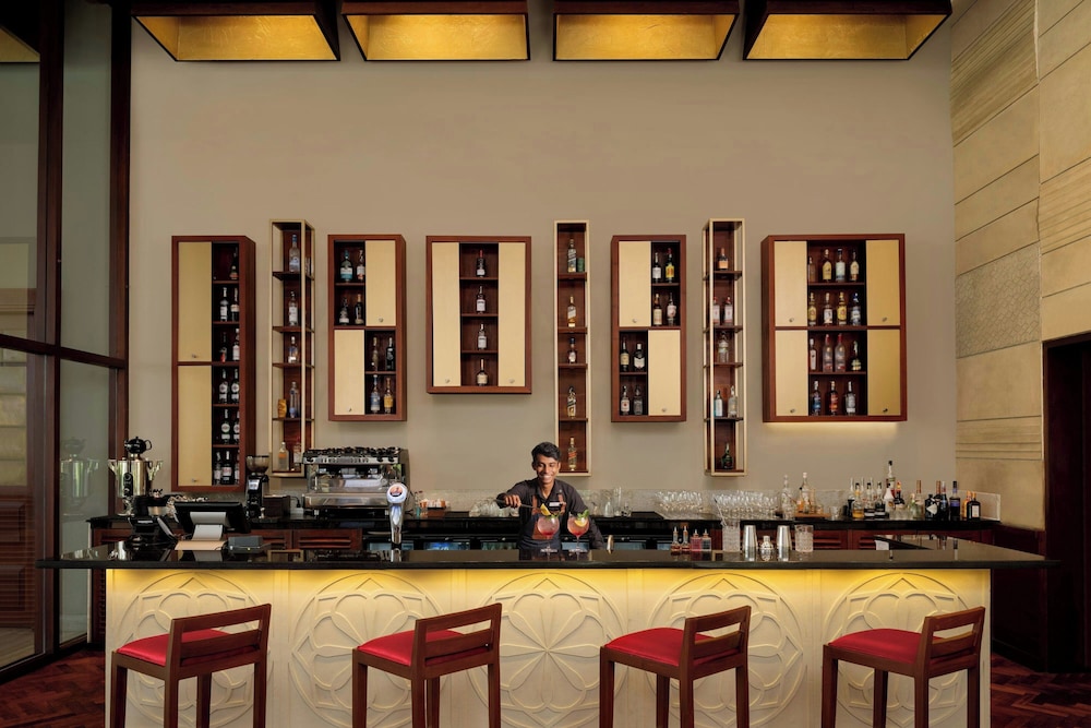 Sheraton Kosgoda Turtle Beach Resort — Restaurant & bars in Kosgoda, Southern Province