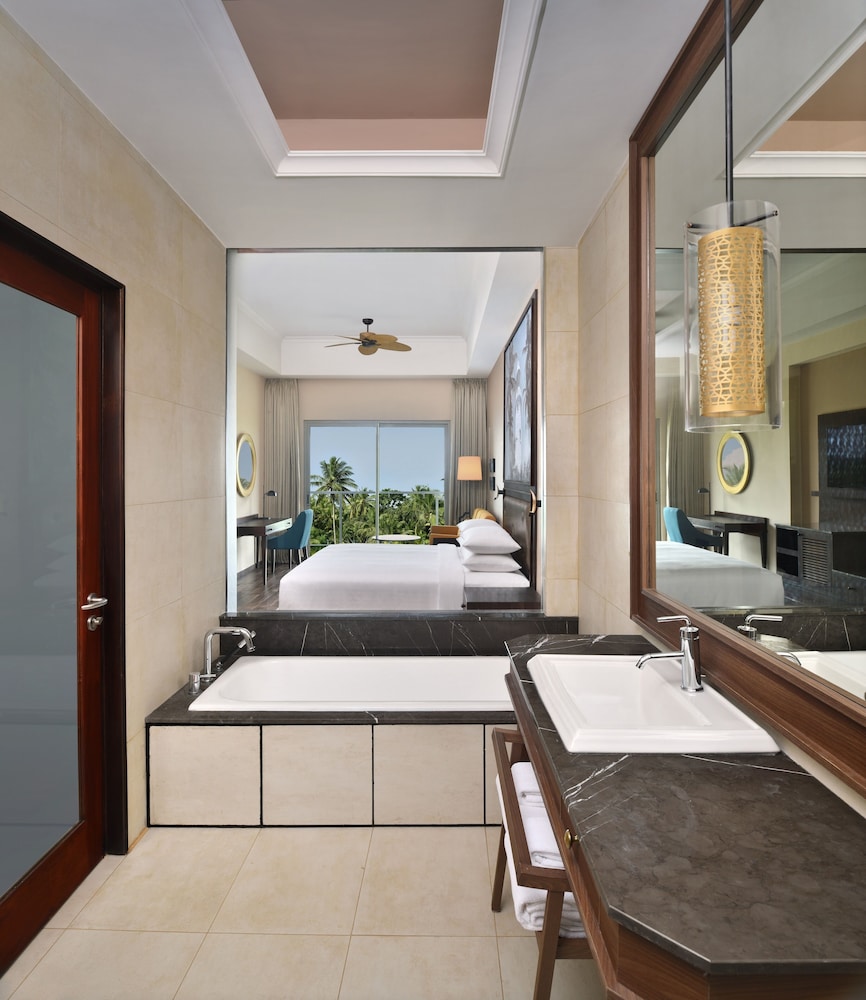 Sheraton Kosgoda Turtle Beach Resort — Hotel rooms in Kosgoda, Southern Province