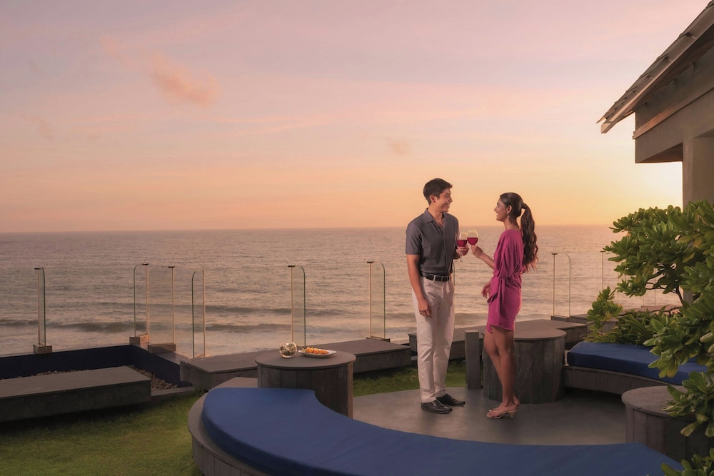 Sheraton Kosgoda Turtle Beach Resort — Restaurant & bars in Kosgoda, Southern Province