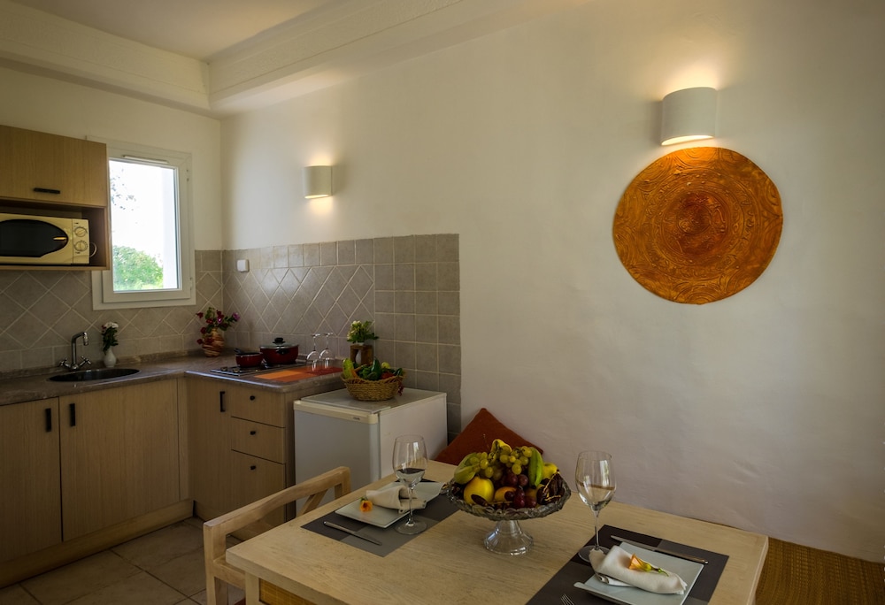 Les Jardins De Toumana — Hotel rooms in Midoun, Medenine