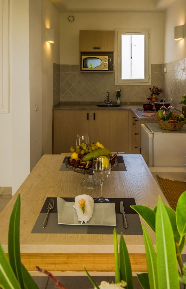 Les Jardins De Toumana — Hotel rooms in Midoun, Medenine