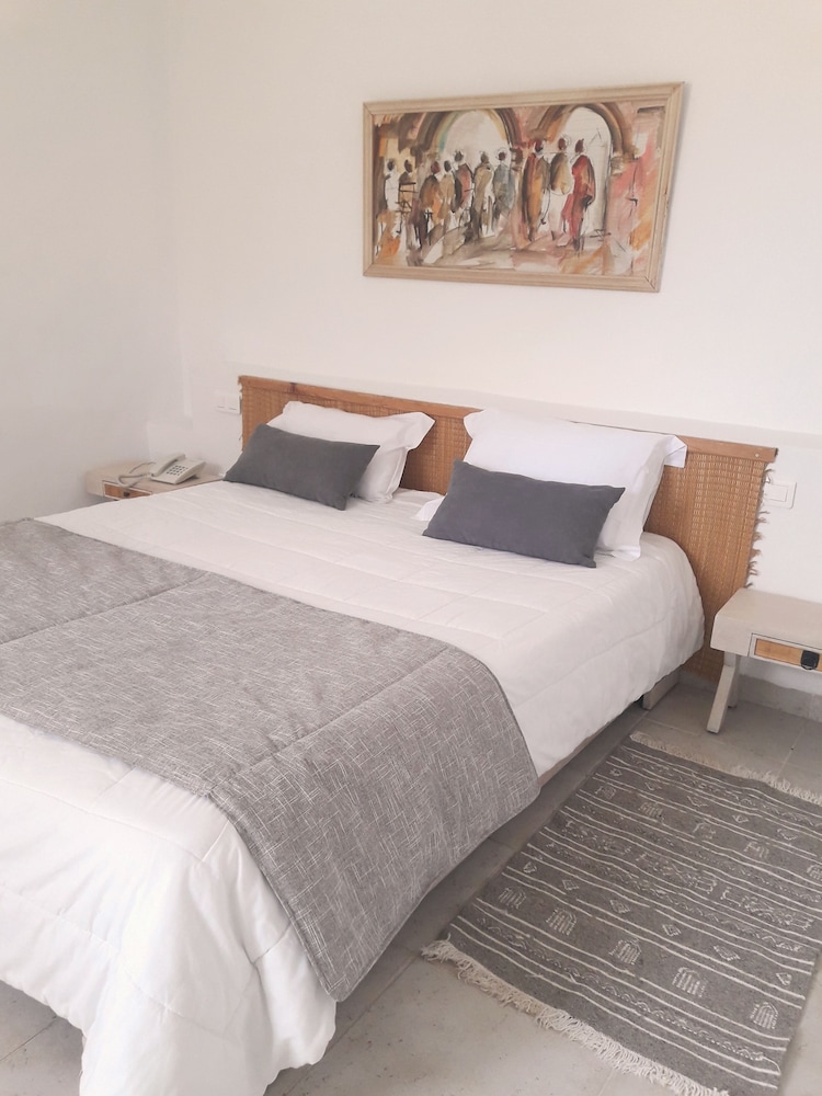 Les Jardins De Toumana — Hotel rooms in Midoun, Medenine