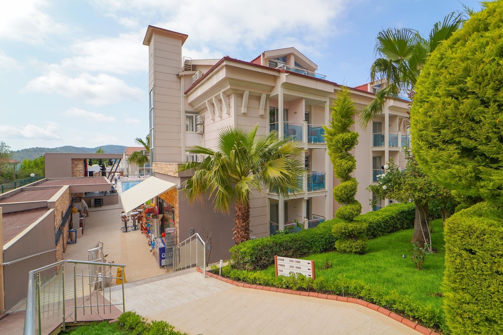 Aes Club Hotel — Hotel building in Fethiye, Mugla