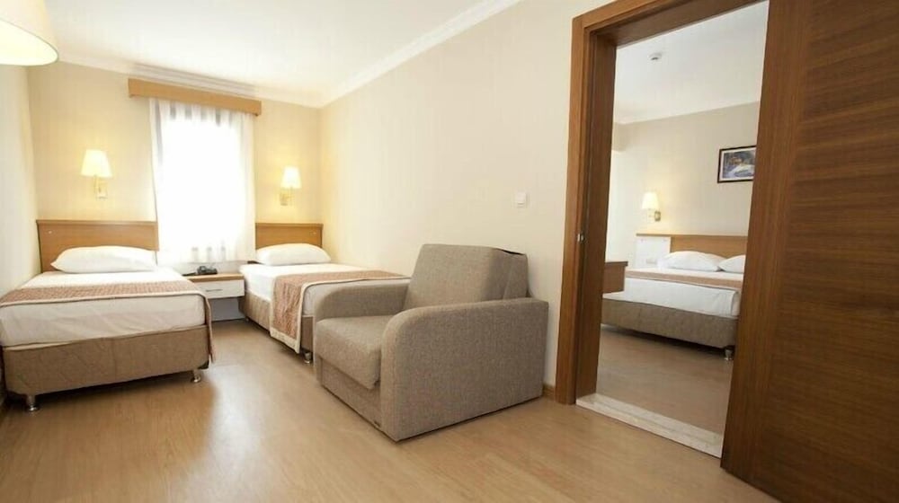 Aes Club Hotel — Hotel rooms in Fethiye, Mugla