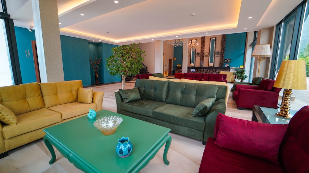 Aes Club Hotel — Hotel building in Fethiye, Mugla