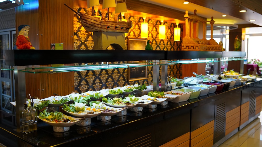 Aes Club Hotel — Restaurant & bars in Fethiye, Mugla